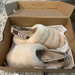 UGG Women’s Fluff Yeah Slide Slippers Natural size 9